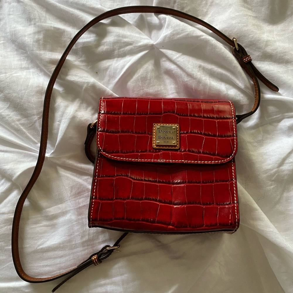Dooney & Bourke crossbody